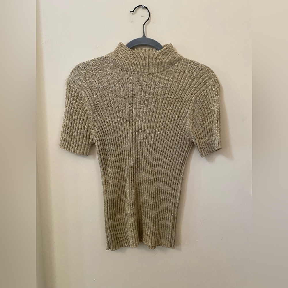 HILLARD & HANDSON METALLIC MOCK NECK KNIT GOLD SHORT SLEEVE SWEATER RIBBED